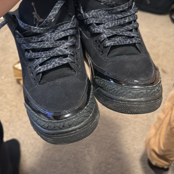 2025 Jordan 3 Black cat’s - Picture 2 of 7